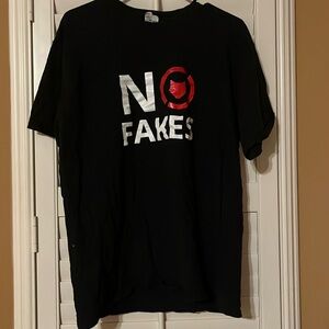 zerofox graphic tee/ tshirt